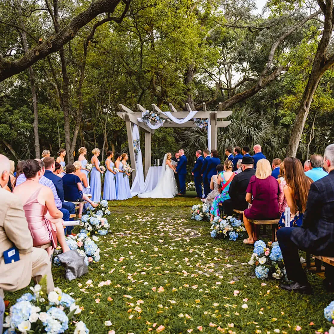 Sophisticated open-air palazzos and majestic gardens