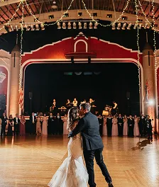 Where grand scale meets vintage glamour — 4