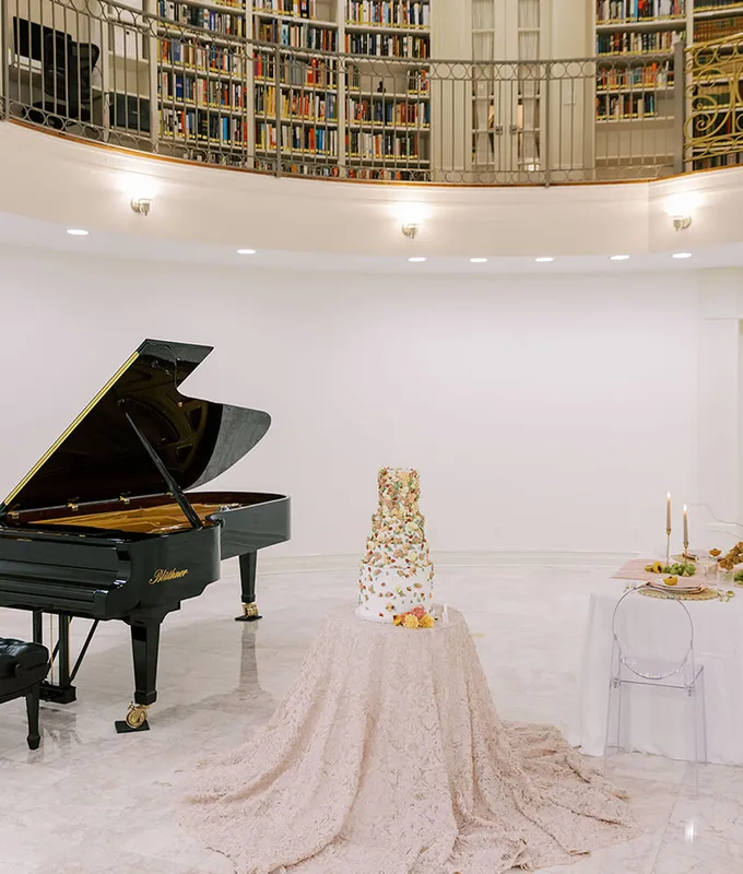 The Whitehurst Gallery gallery 1