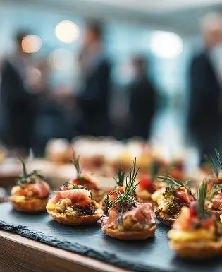 Corporate catering that keeps teams productive and on schedule